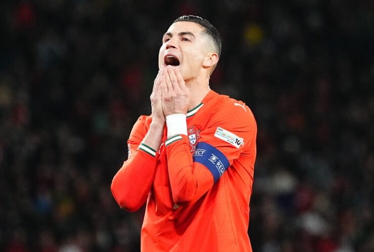 découvrez l'âge de cristiano ronaldo en vue de la coupe du monde 2026 et plongez dans l'héritage de carles puyol, emblème du football espagnol. analyse, statistiques et anecdotes sur ces deux légendes du foot.