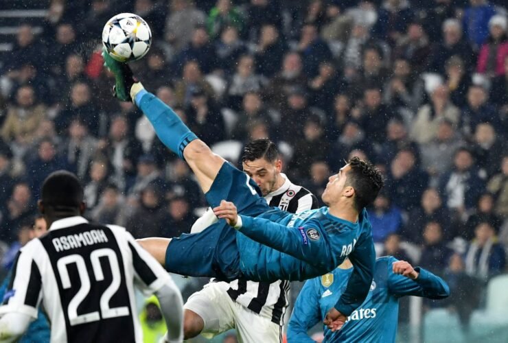 découvrez les plus grands buts de ronaldo, l'un des meilleurs footballeurs de tous les temps. revivez ses moments forts sur le terrain, ses techniques incroyables et les matchs emblématiques qui ont marqué sa carrière.