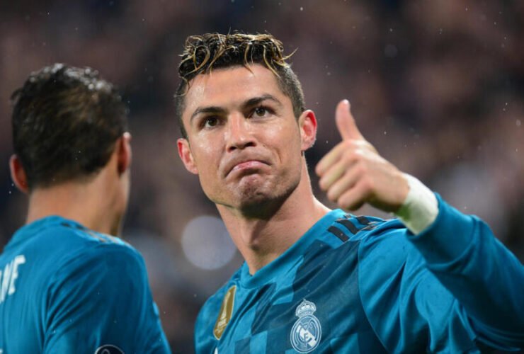 découvrez comment ronaldo, l'icône du football, a interagi avec différentes cultures à travers les langues. plongez dans son parcours linguistique et ses expériences internationales sur et en dehors du terrain.